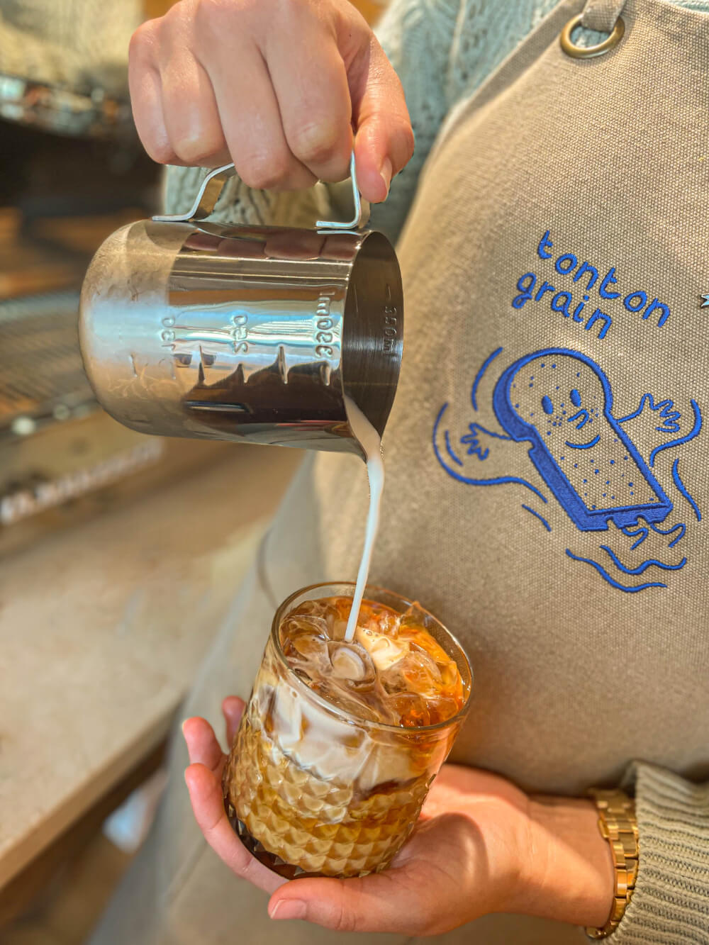 Logo - cold coffee - latte art